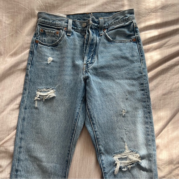 Levi’s 501 Skinny Jeans Distressed - Picture 7 of 12